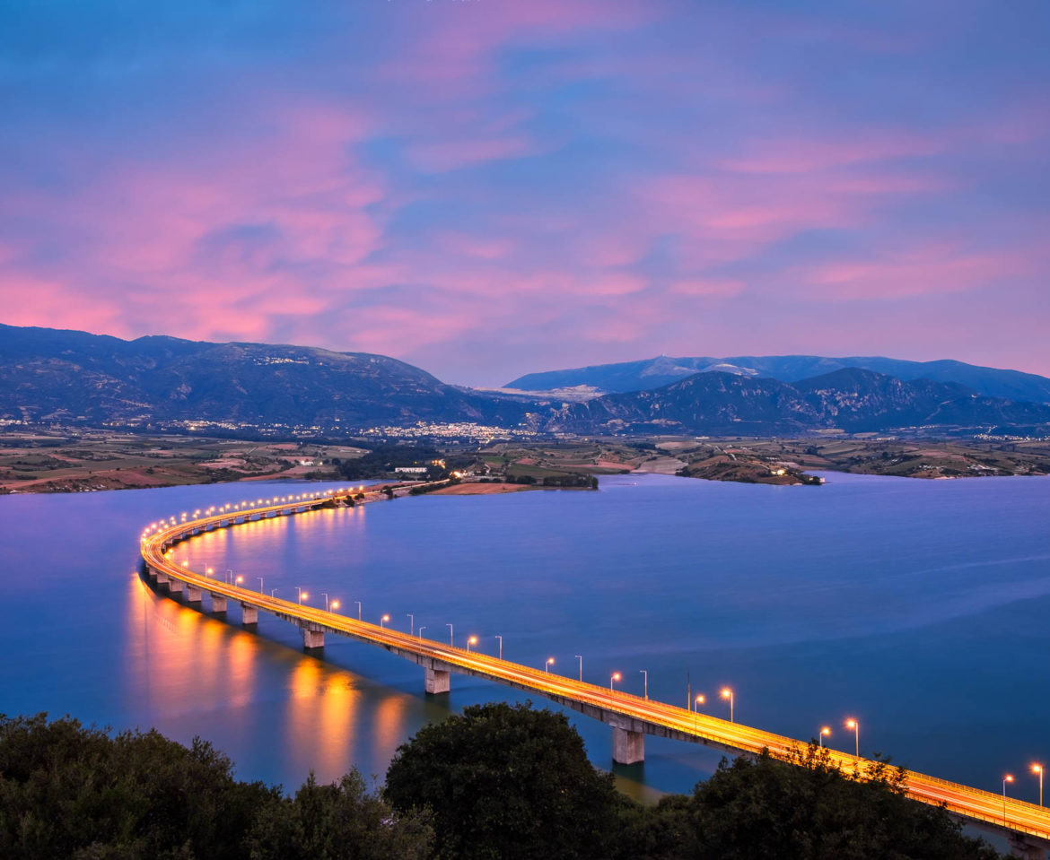 How to Photograph Light Trails